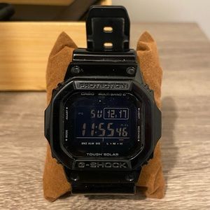 CASIO G-SHOCK GW-M5610BB-1JF